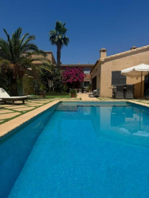 Charming newly renovated Villa with Private Pool